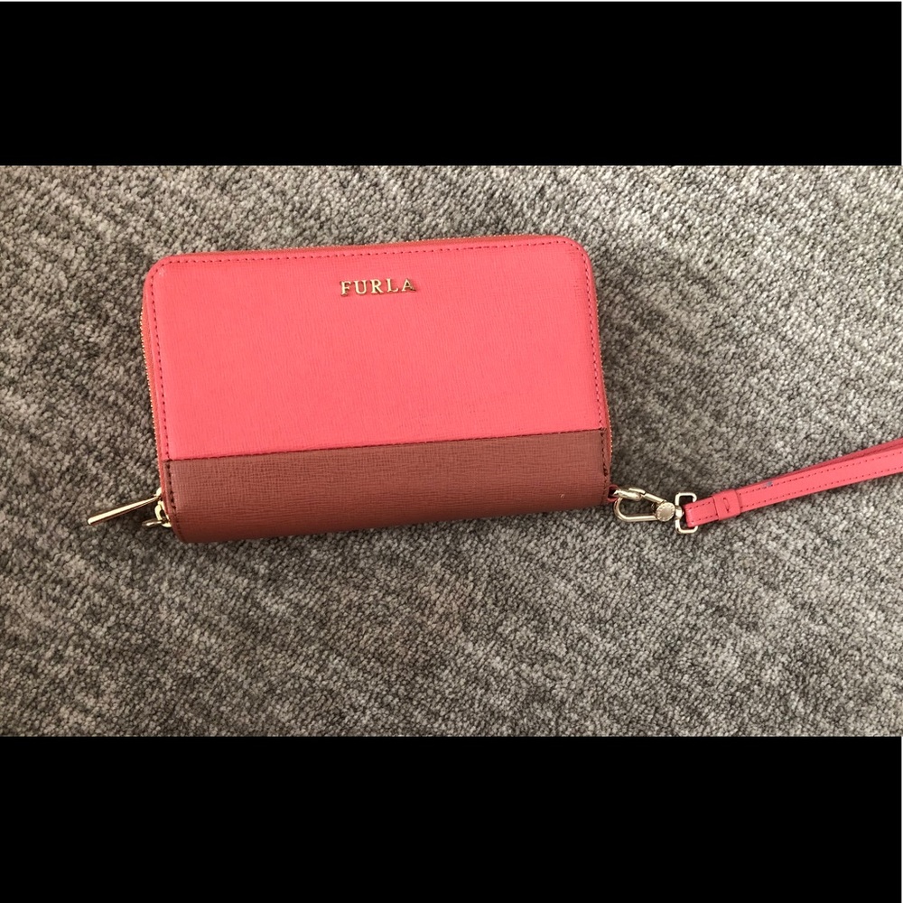 Furla purse